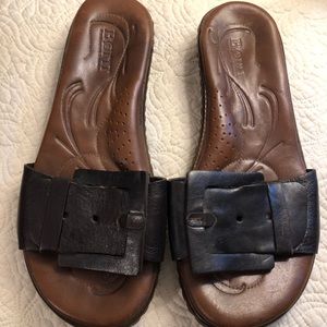 Born Sandals